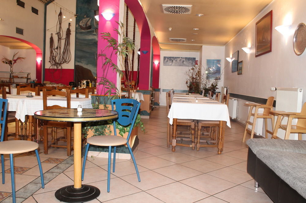 Yasha Hotel Luxembourg Bagian luar foto
