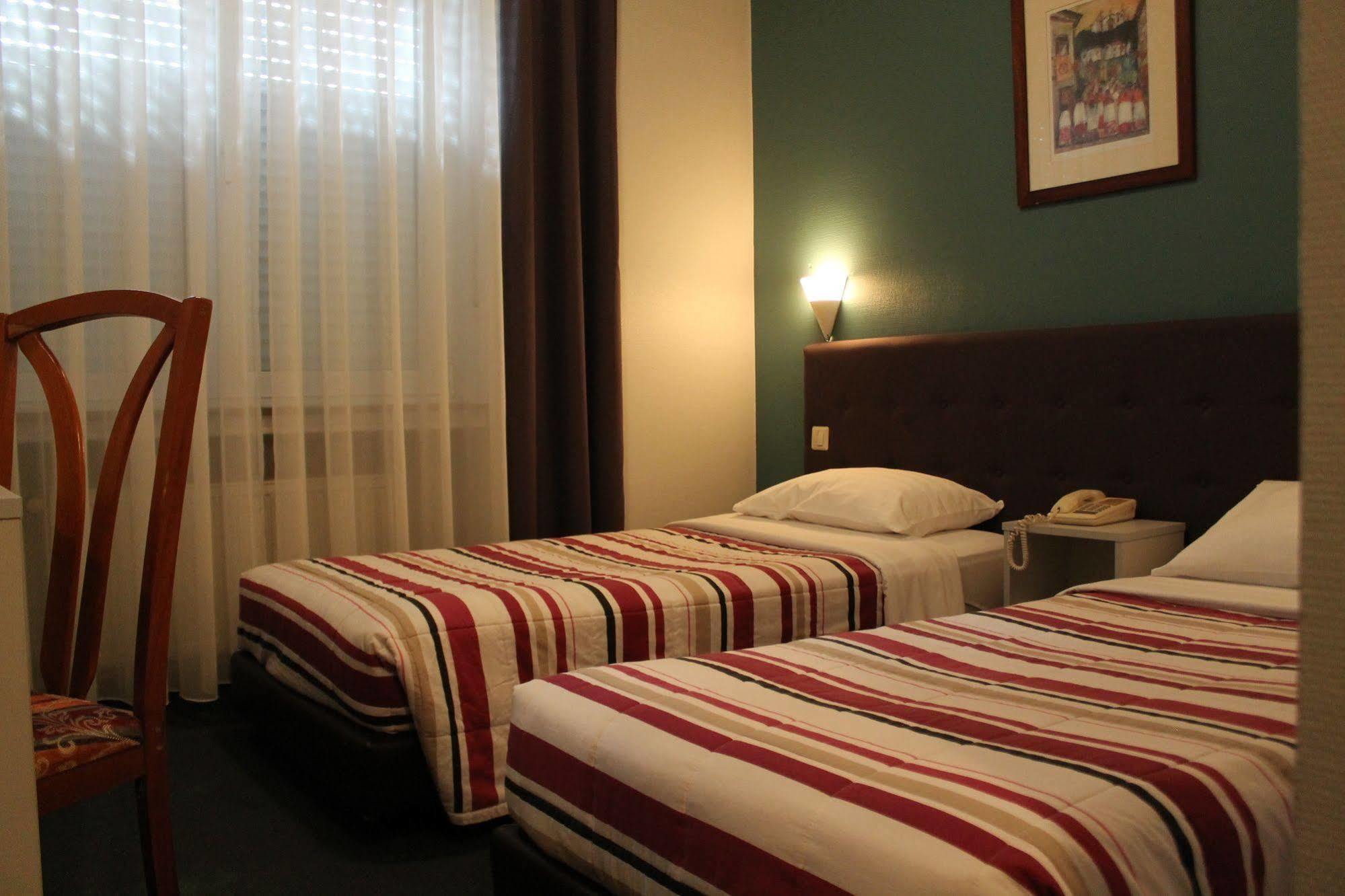 Yasha Hotel Luxembourg Bagian luar foto