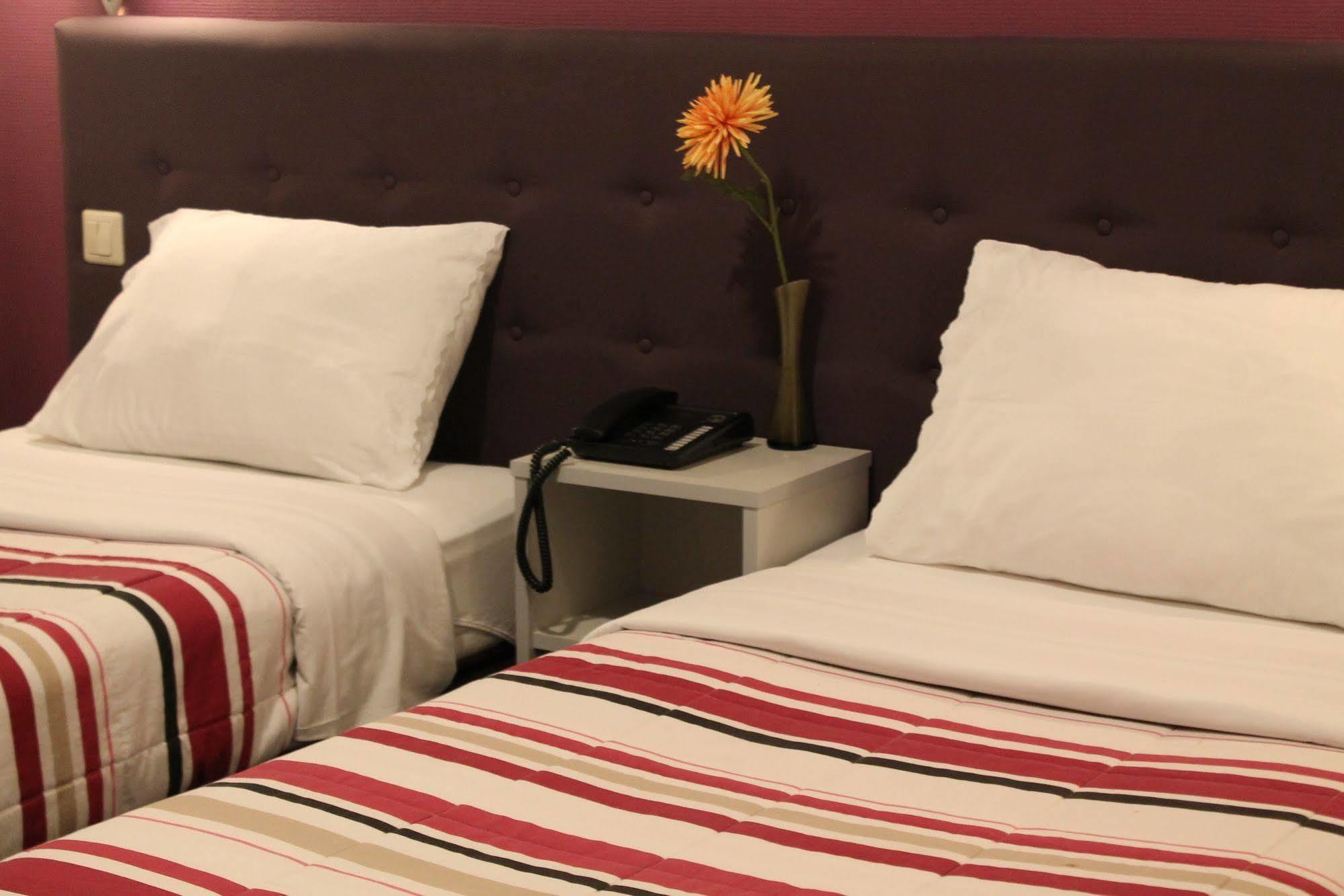 Yasha Hotel Luxembourg Bagian luar foto