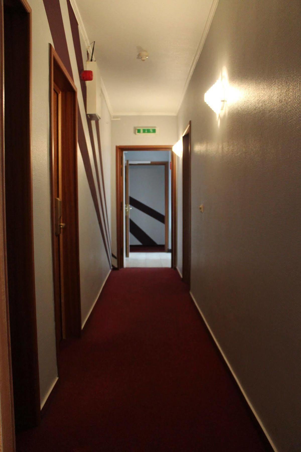Yasha Hotel Luxembourg Bagian luar foto