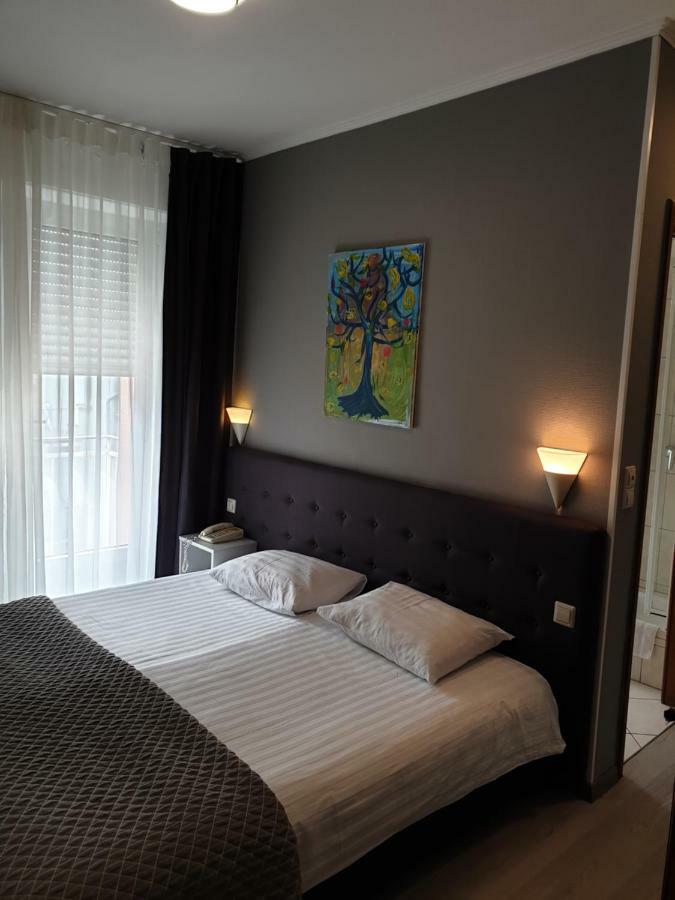 Yasha Hotel Luxembourg Bagian luar foto